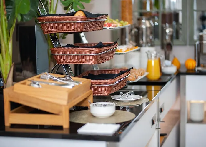 Vis A Vis Penzion 4*