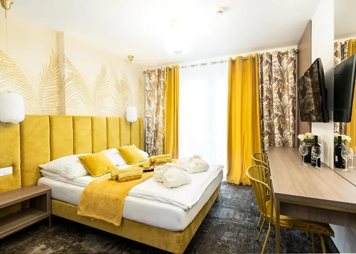 Πανσιόν Vis A Vis 4*